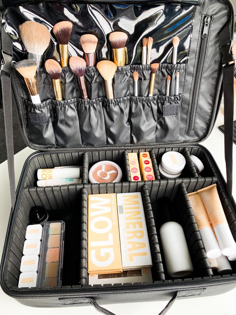 Makeup Kit Organizer - Travel size, multiple compartments
